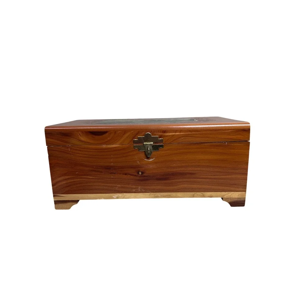 N/A elegant cedar